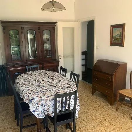 Apartamento Casa Bianca 4 - Confortevole In Centro A