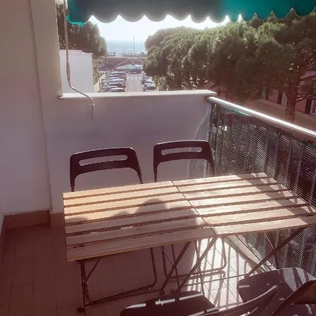Apartamento Casa Bianca 4 - Confortevole In Centro A